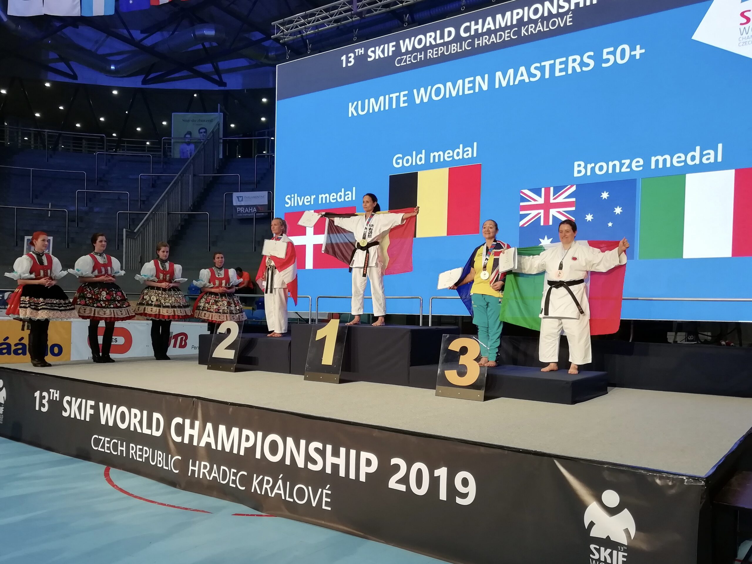 Sandra Hoogerdijk-Joannes wereldkampioen karate