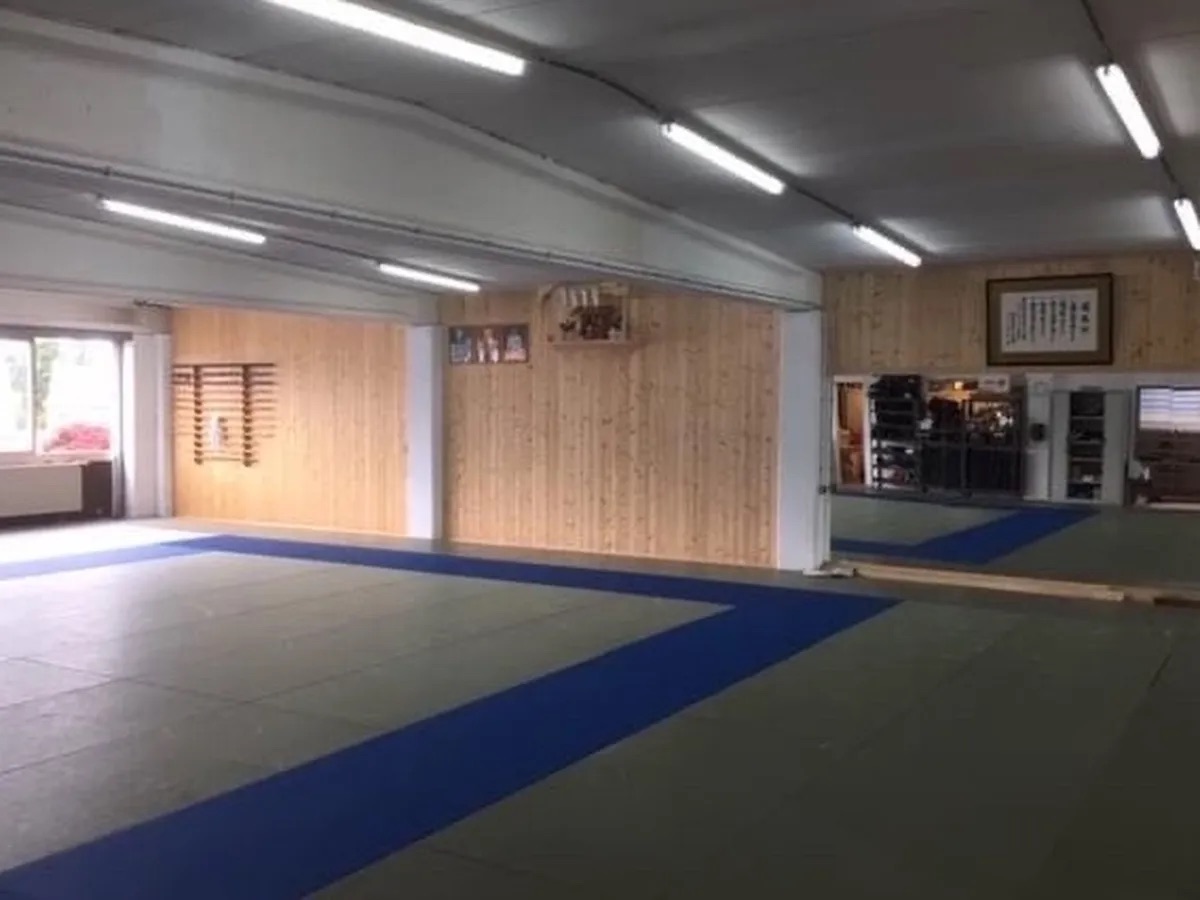 SANDO zelfverdediging voor vrouwen bij Honbu Dojo Mortsel